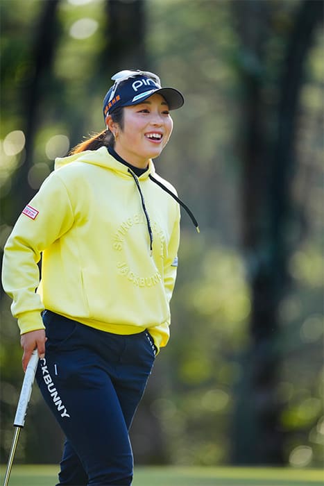 プロゴルファー 佐久間朱莉選手