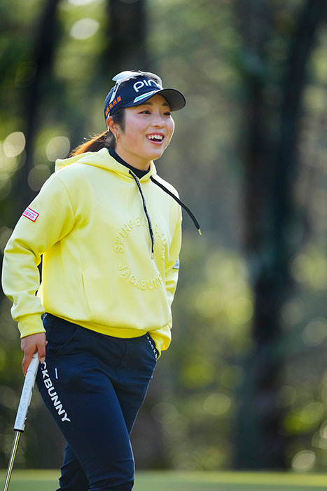 プロゴルファー 佐久間朱莉選手
