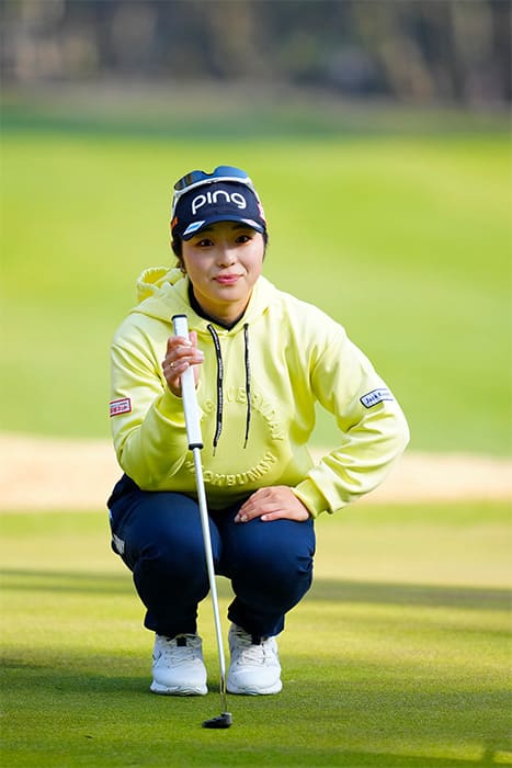 プロゴルファー 佐久間朱莉選手