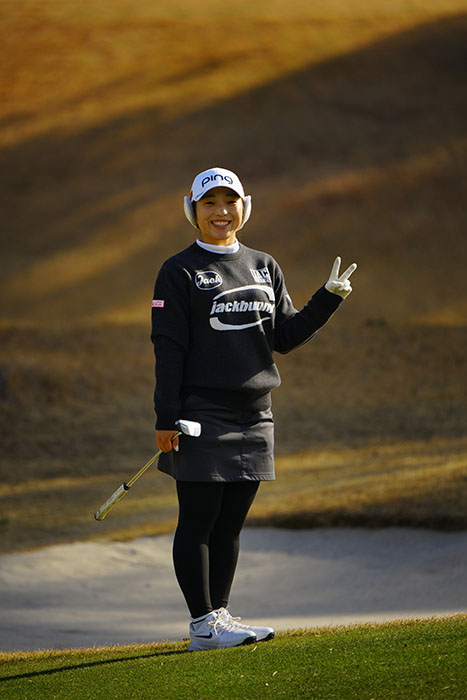 プロゴルファー 佐久間朱莉選手